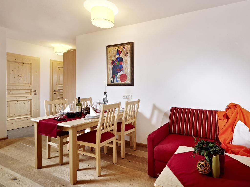 Appartement Waldhaeusl Neukirchen am Großvenediger Oda fotoğraf